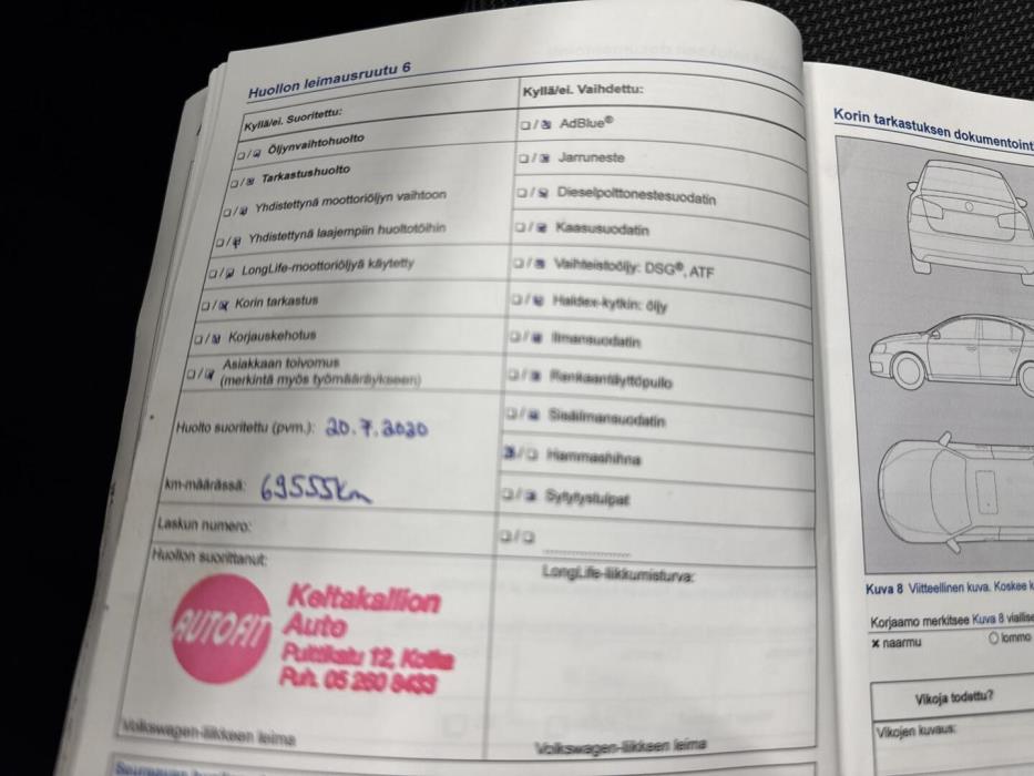 VOLKSWAGEN Polo 2014