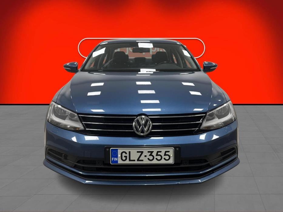 VOLKSWAGEN Jetta 2016