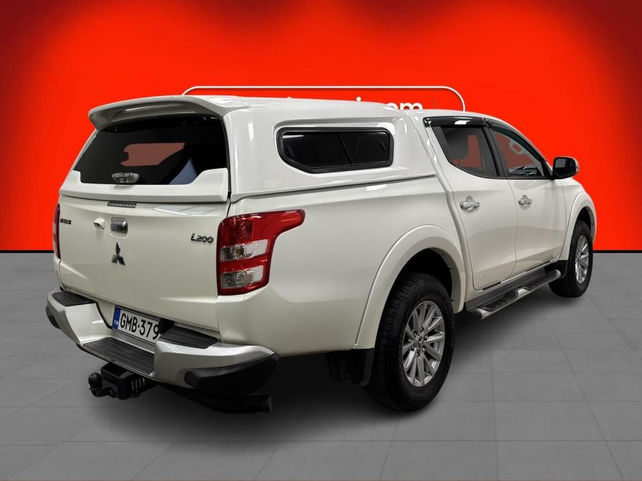 MITSUBISHI L-200 2017