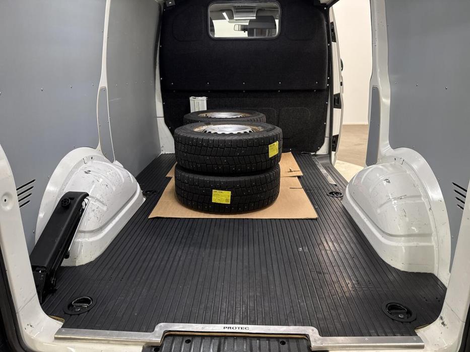 VOLKSWAGEN TRANSPORTER 2016