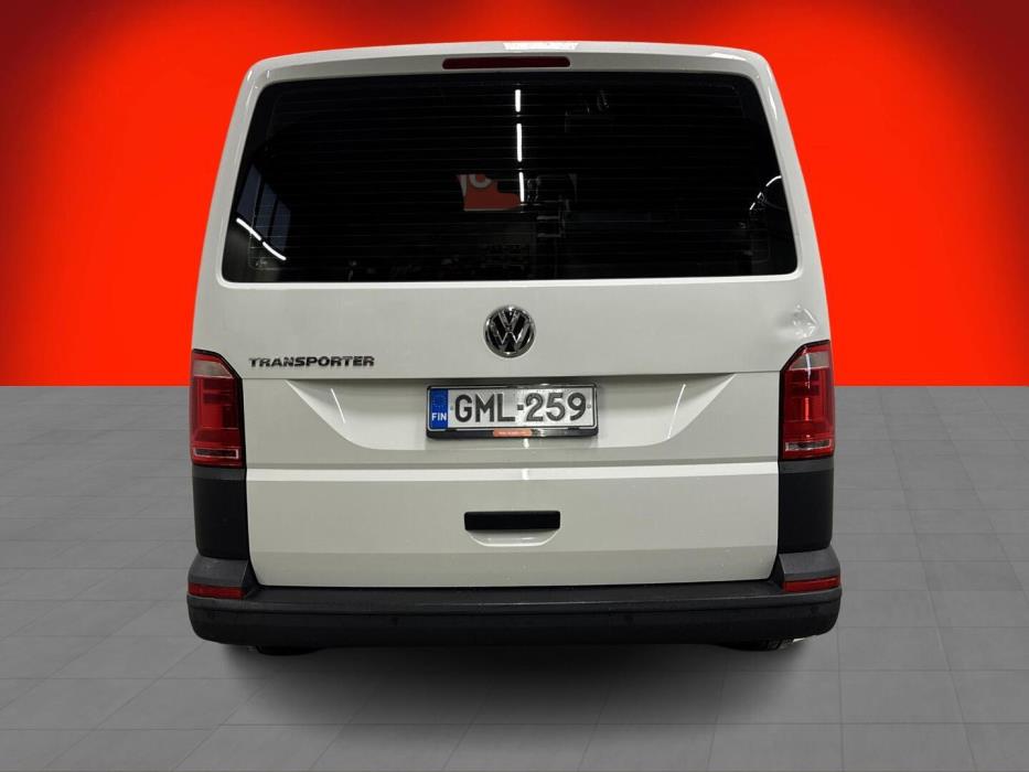 VOLKSWAGEN TRANSPORTER 2016
