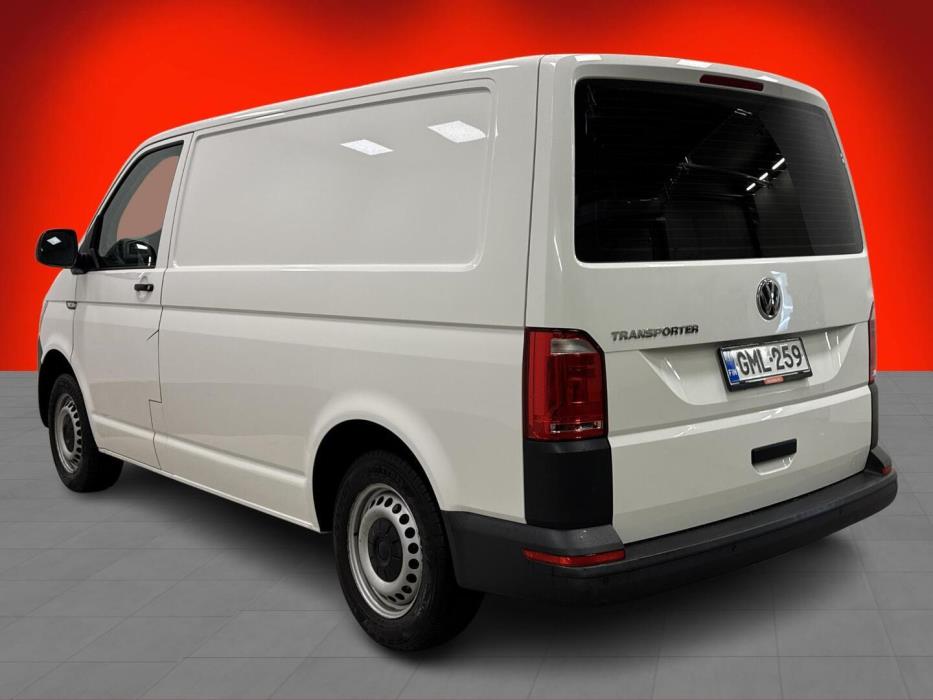 VOLKSWAGEN TRANSPORTER 2016