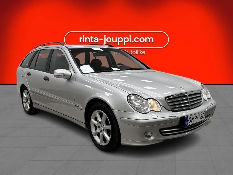 MERCEDES-BENZ C 2005