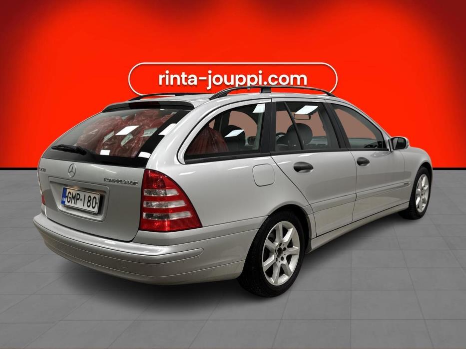 MERCEDES-BENZ C 2005