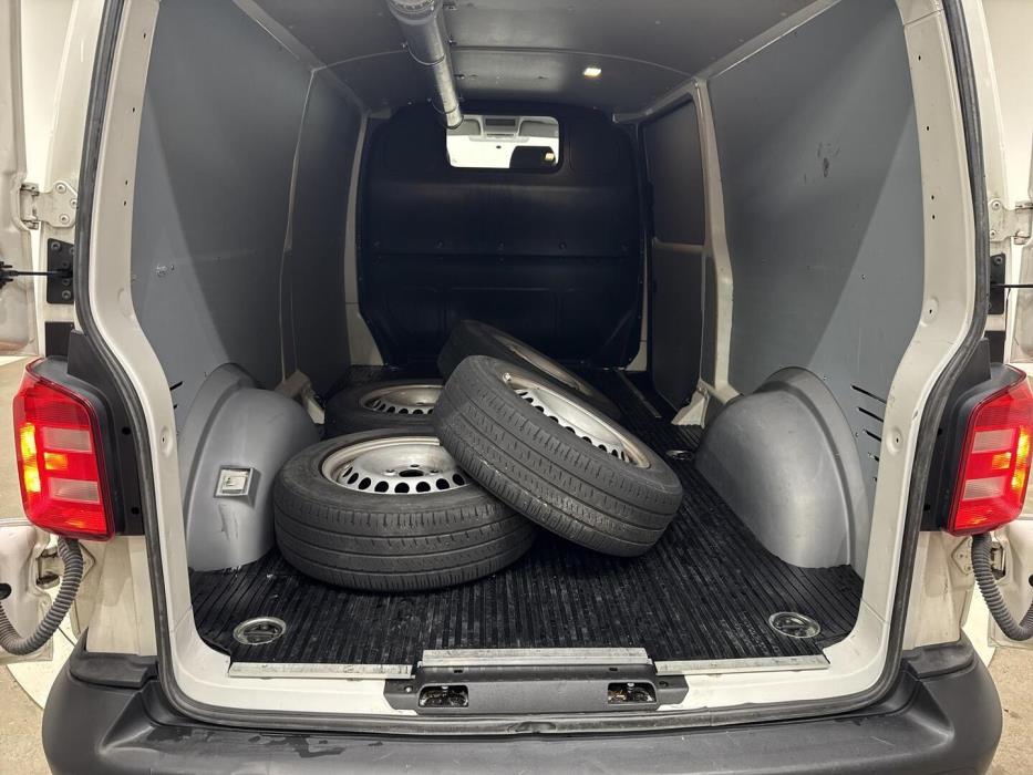 VOLKSWAGEN Transporter 2019