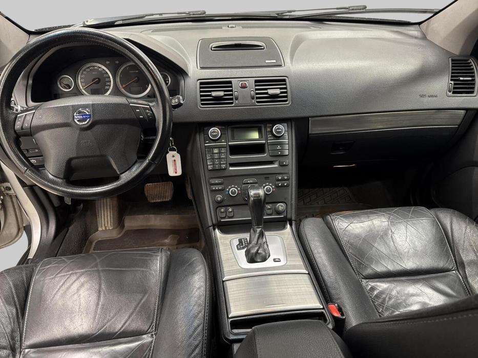 VOLVO XC90 2010