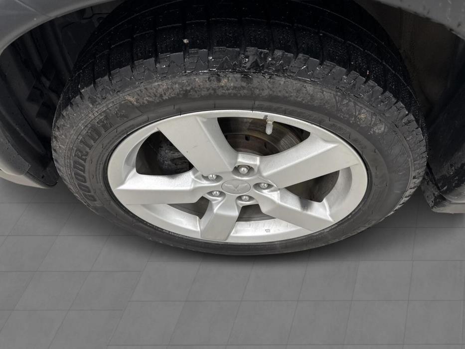 MITSUBISHI Outlander PHEV 2015