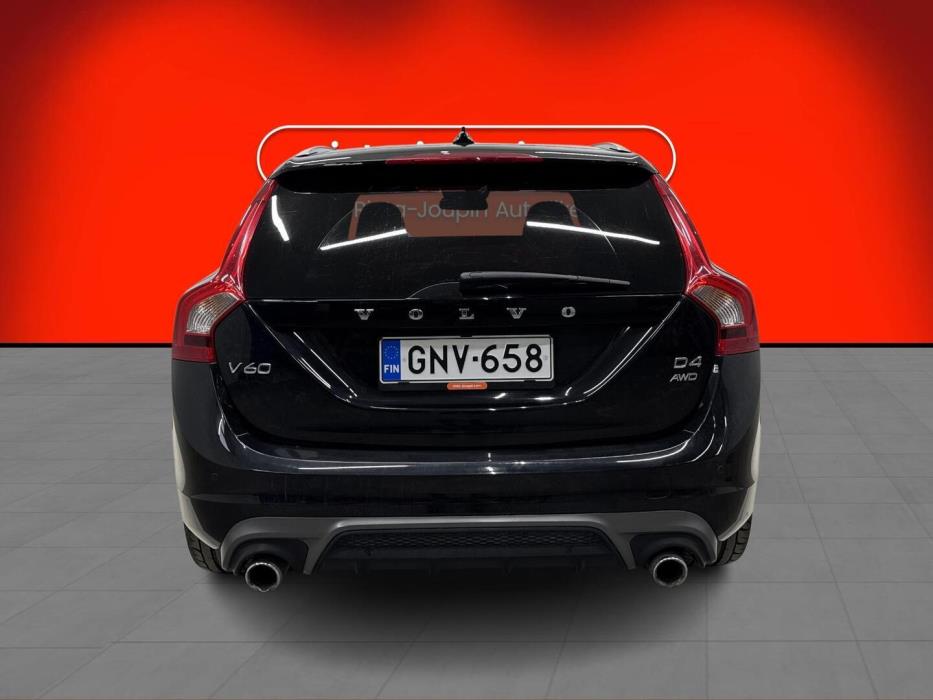 VOLVO V60 2014
