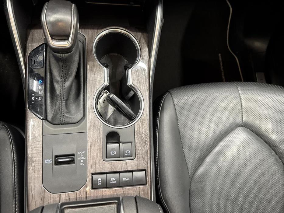 TOYOTA Highlander 2021