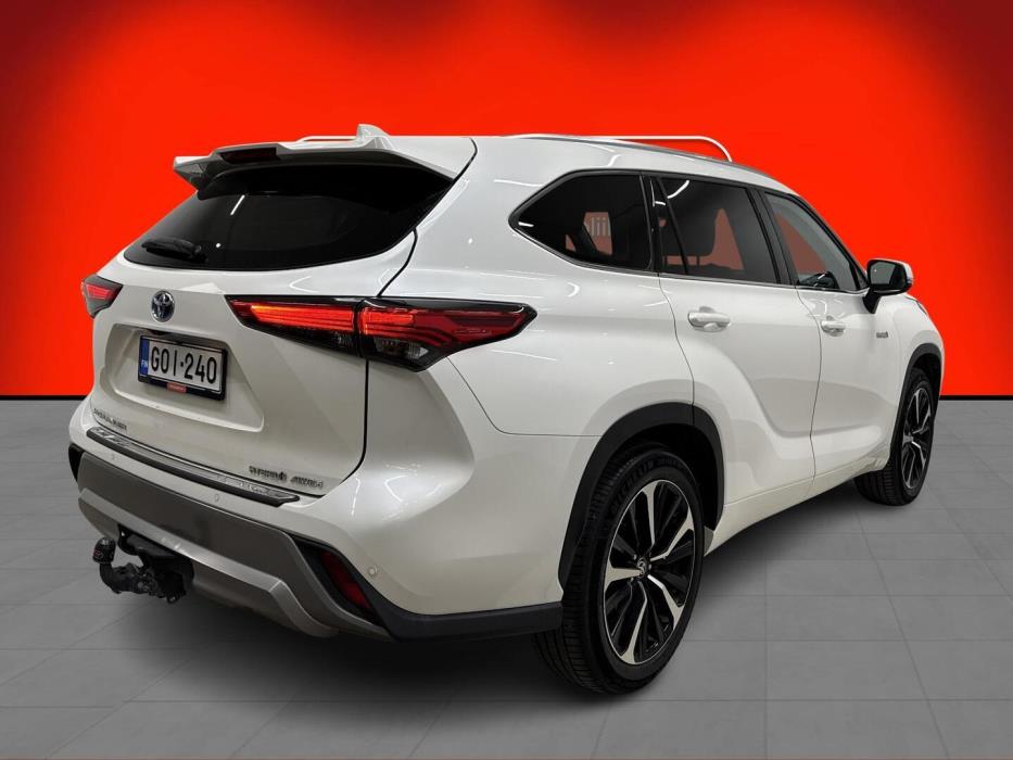TOYOTA Highlander 2021