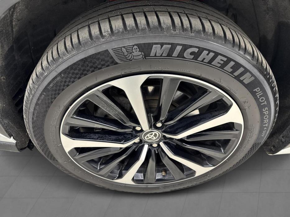 TOYOTA Highlander 2021