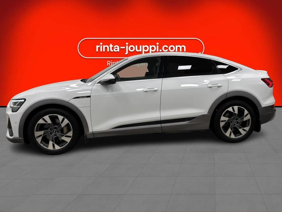 AUDI e-tron 2021