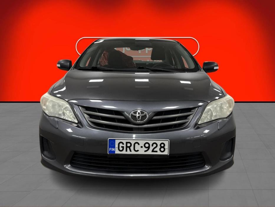 TOYOTA Corolla 2012