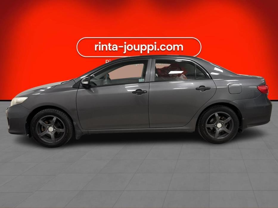 TOYOTA Corolla 2012