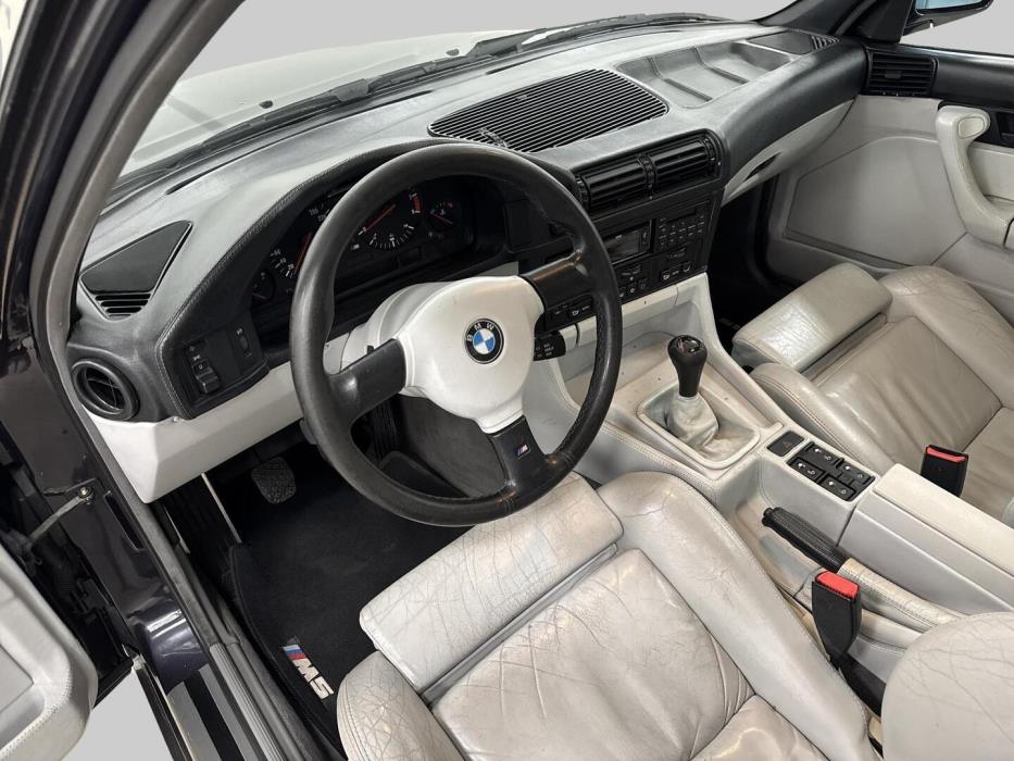 BMW M5 1991