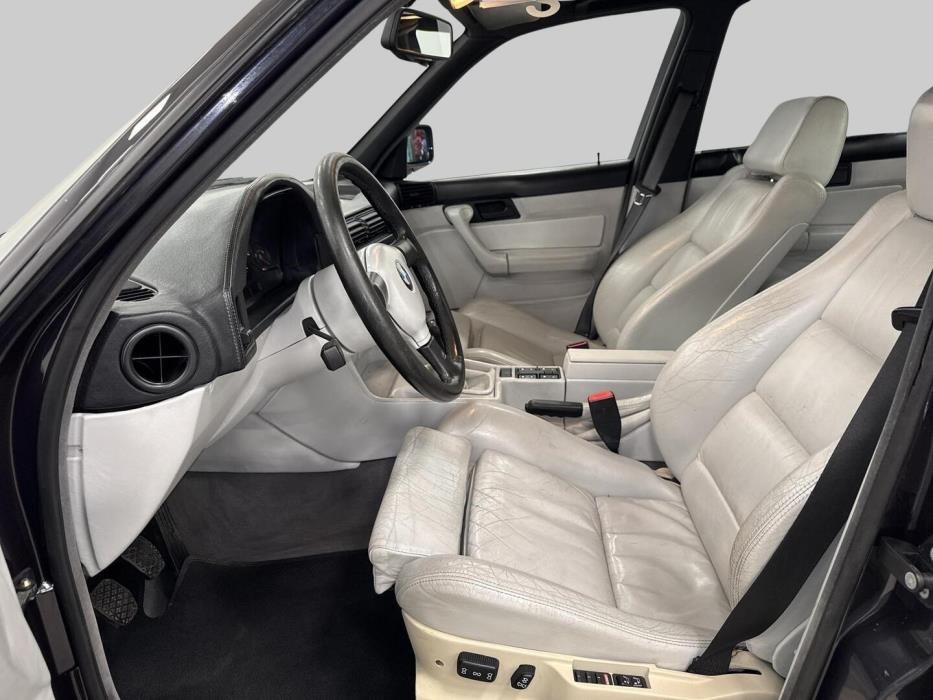 BMW M5 1991