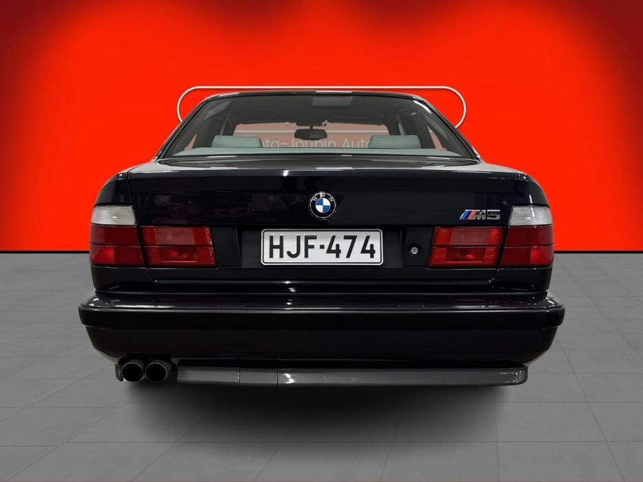 BMW M5 1991