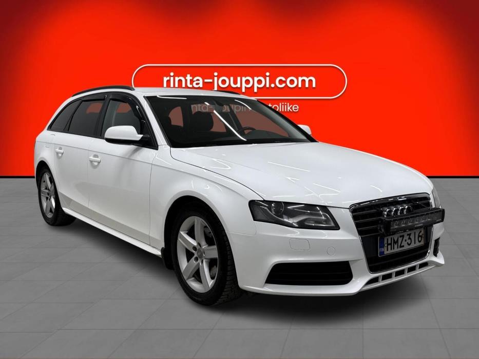AUDI A4 2011