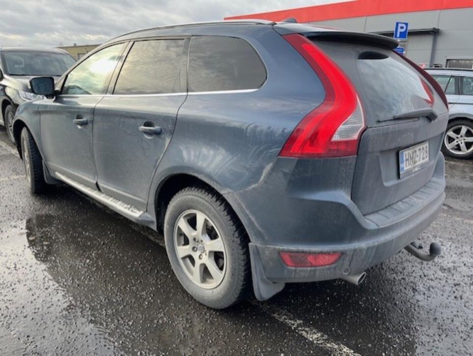 VOLVO XC60 2010