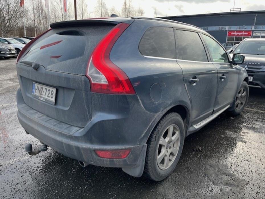 VOLVO XC60 2010