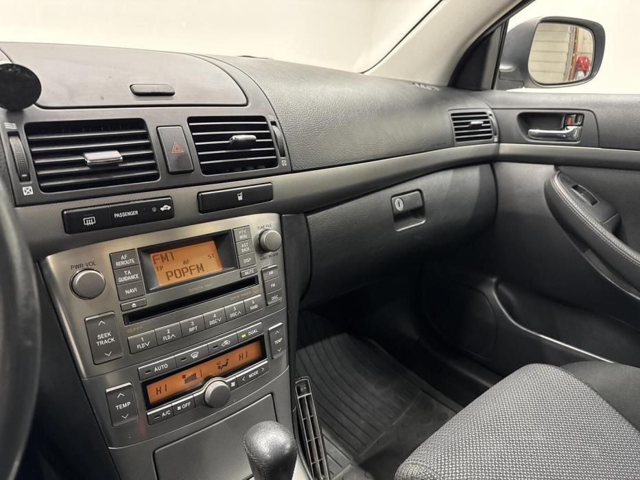 TOYOTA Avensis 2007
