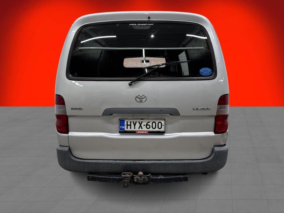 TOYOTA Hiace 2002