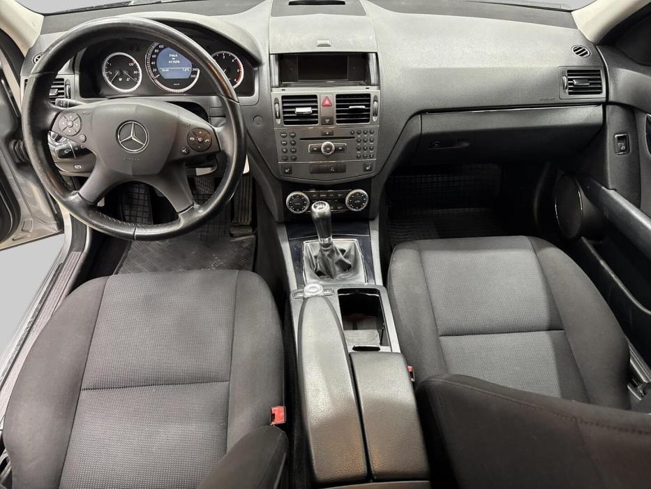 MERCEDES-BENZ C 2009