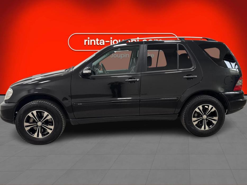 MERCEDES-BENZ ML 2005