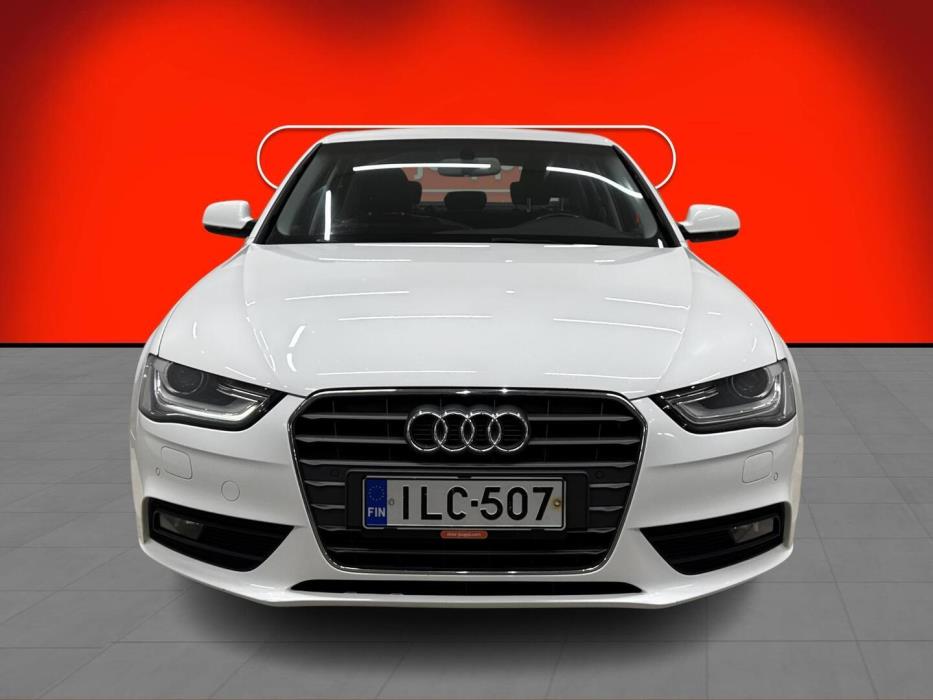 AUDI A4 2013