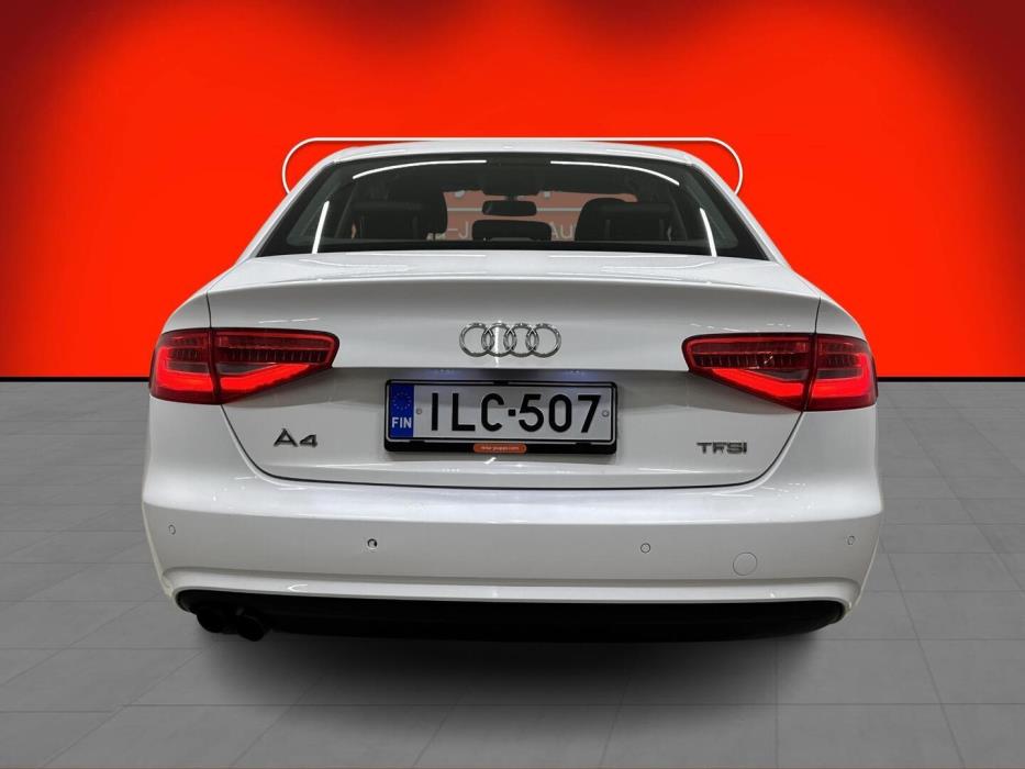 AUDI A4 2013