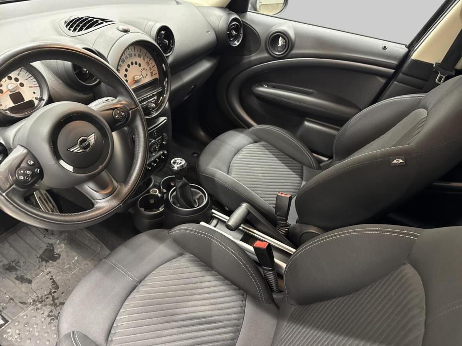 MINI Countryman 2013