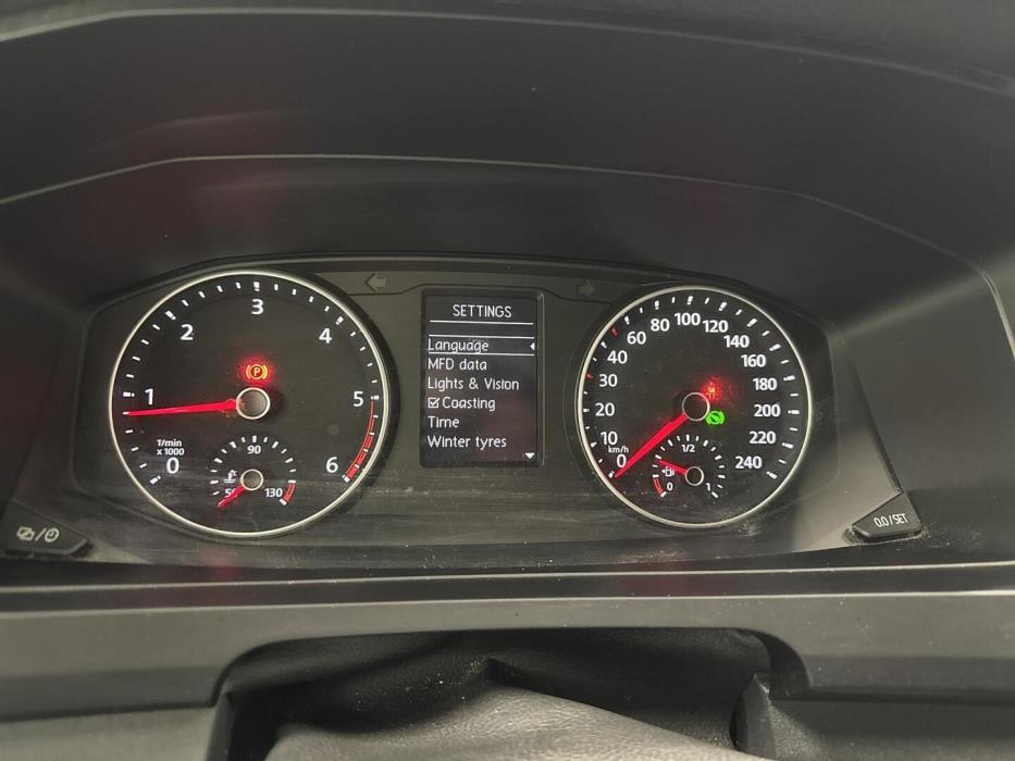 VOLKSWAGEN Transporter 2018