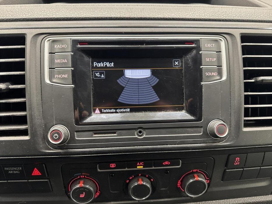 VOLKSWAGEN Transporter 2018