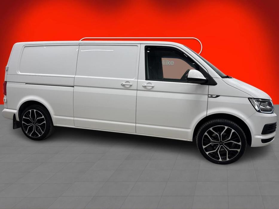 VOLKSWAGEN Transporter 2018