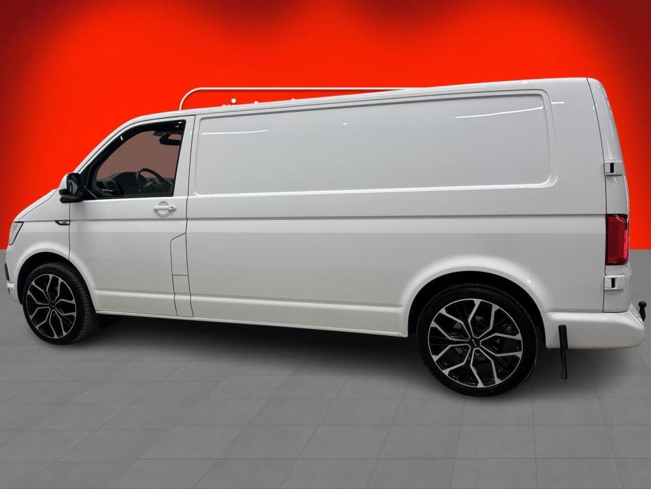 VOLKSWAGEN Transporter 2018