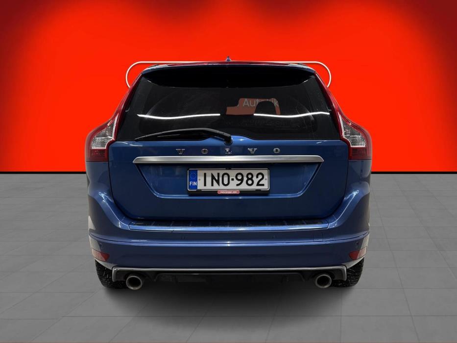 VOLVO XC60 2017
