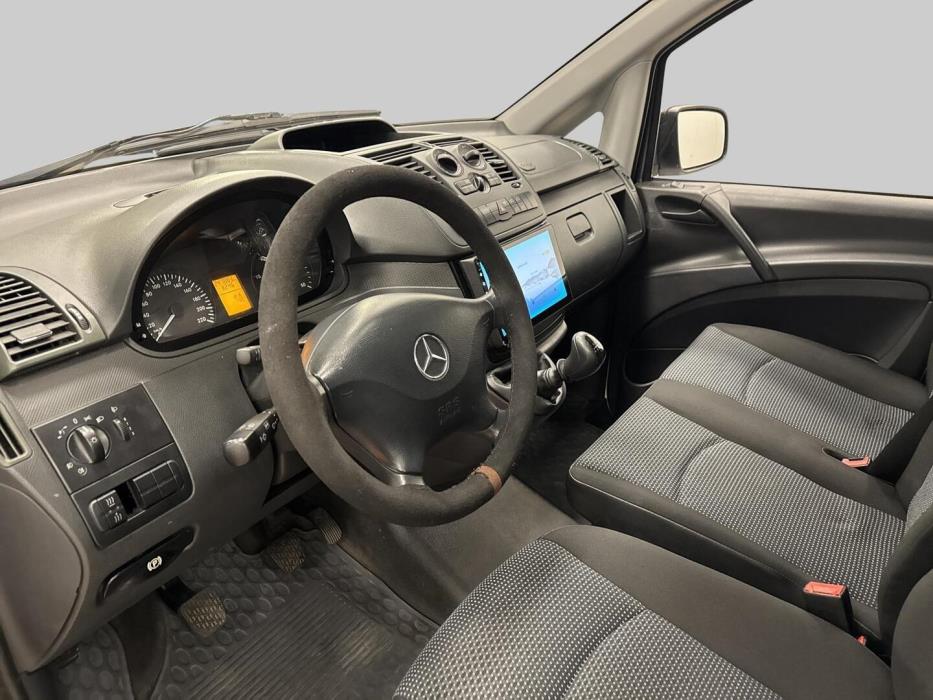MERCEDES-BENZ Vito 2012