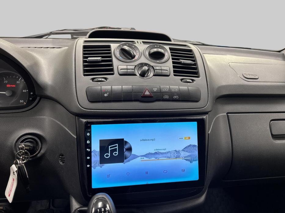 MERCEDES-BENZ Vito 2012