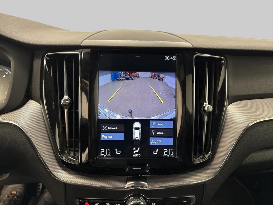 VOLVO XC60 2018