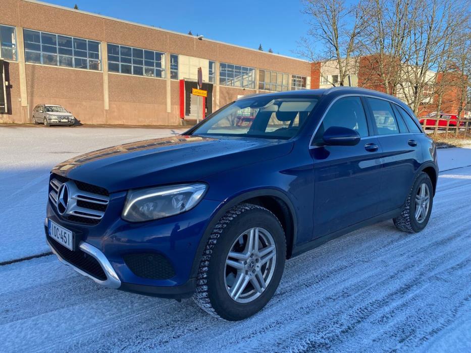 MERCEDES-BENZ GLC 2018