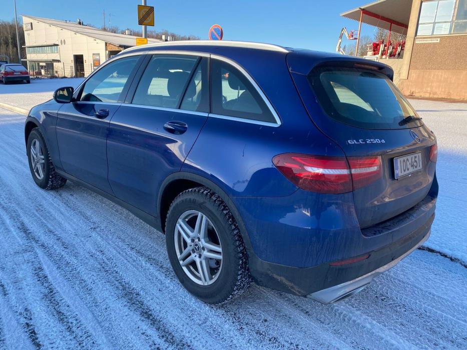 MERCEDES-BENZ GLC 2018