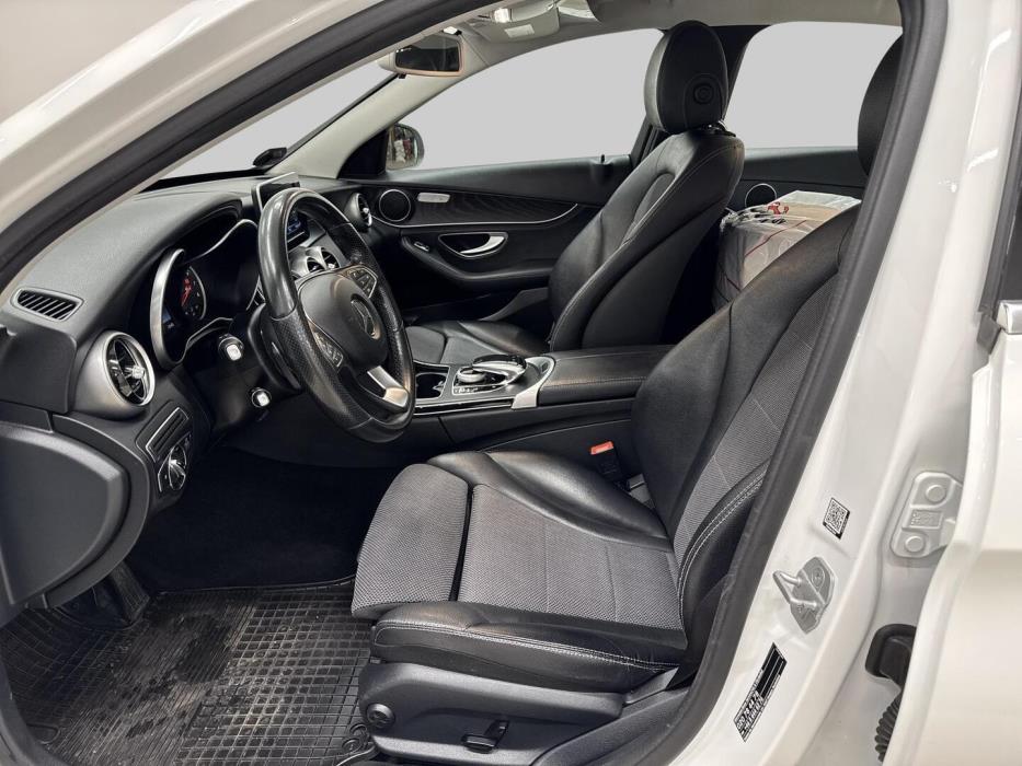MERCEDES-BENZ C 2015
