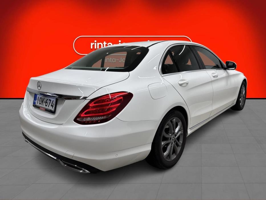 MERCEDES-BENZ C 2015