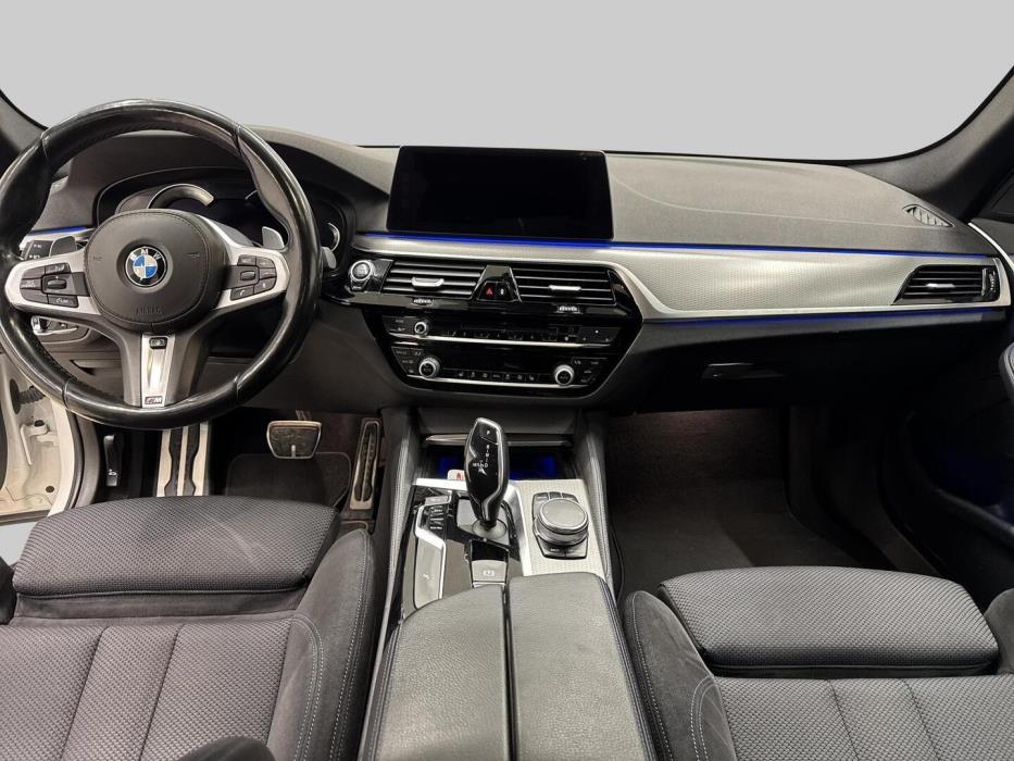 BMW 520 2018