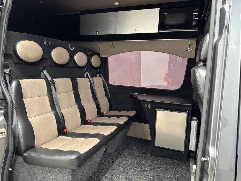 MERCEDES-BENZ SPRINTER 2021