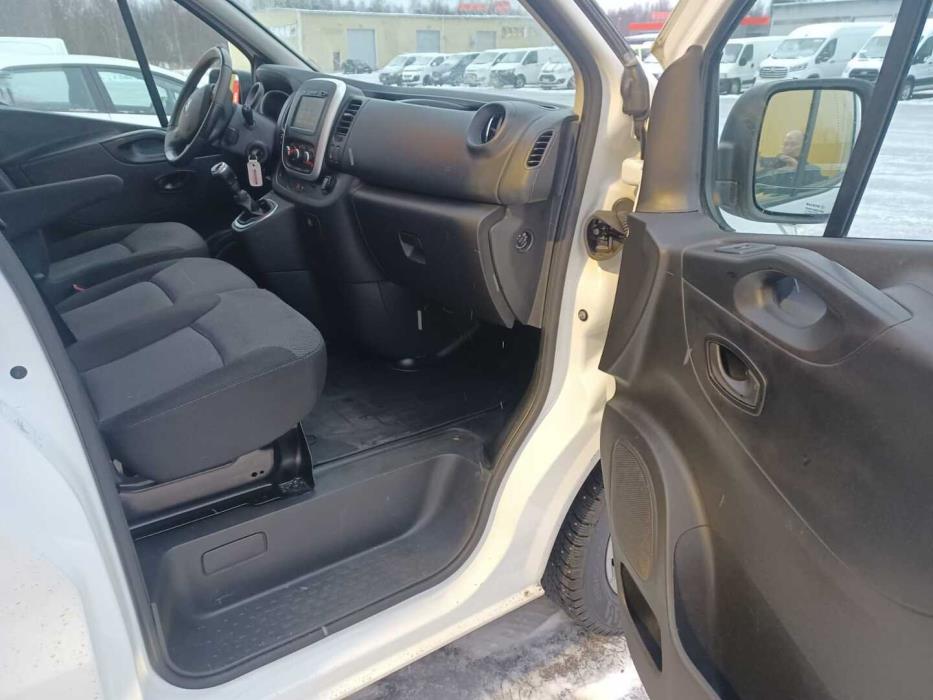 RENAULT Trafic 2021