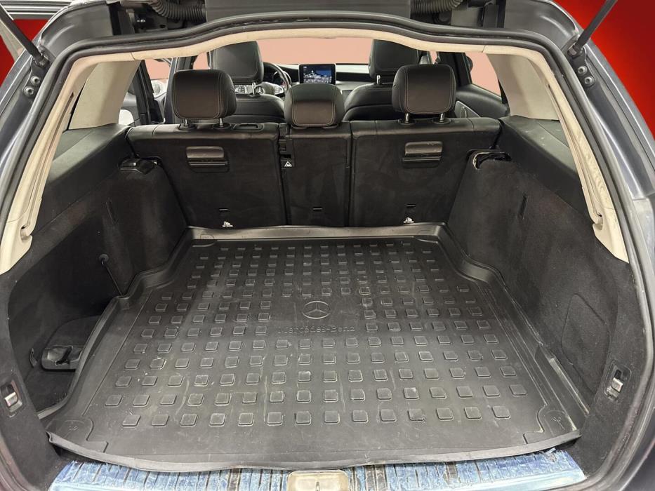 MERCEDES-BENZ C 2016