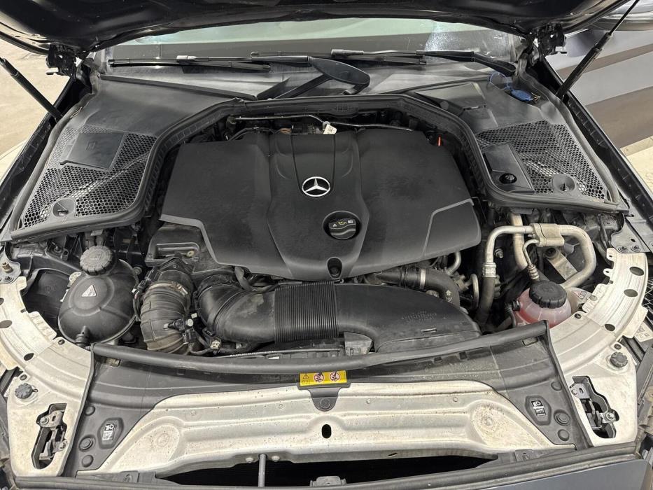 MERCEDES-BENZ C 2016