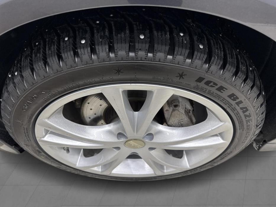 MERCEDES-BENZ C 2016