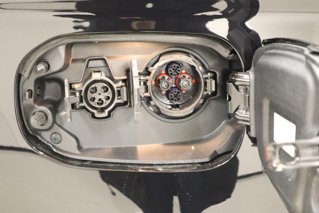 MITSUBISHI OUTLANDER PHEV 2018